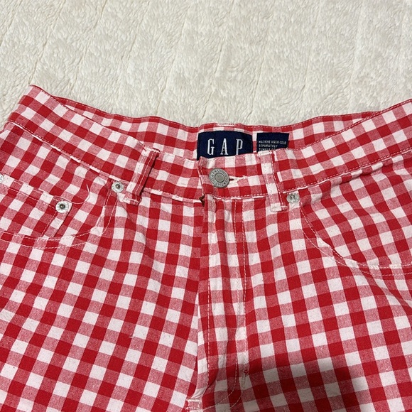 Vintage Gap Red Gingham shorts - Picture 2 of 2